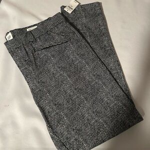 NWT GAP Black and White Patterned Pants